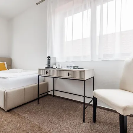 Boutique Skoupil 3*