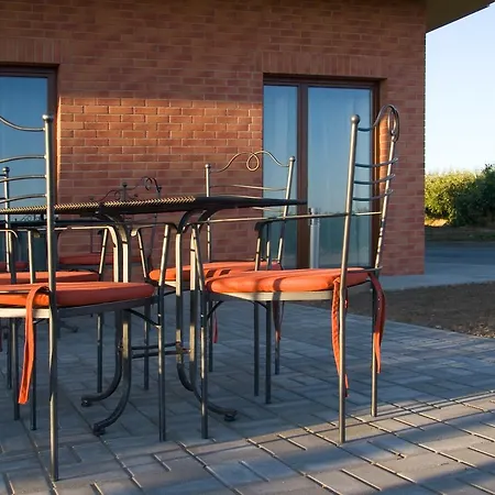Rodinne Vinarstvi Skoupil 3*